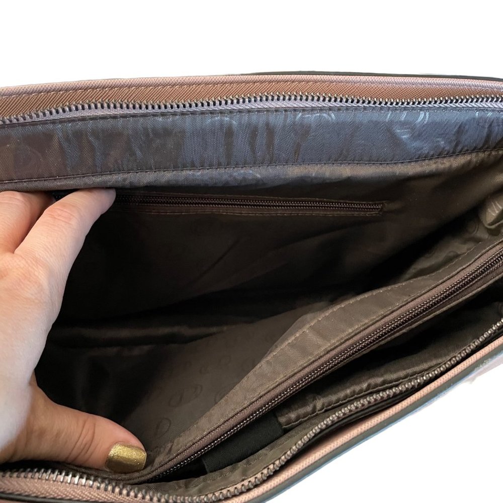 Ease Gave Briefcase / Laptop Bag - Picture 5 of 8